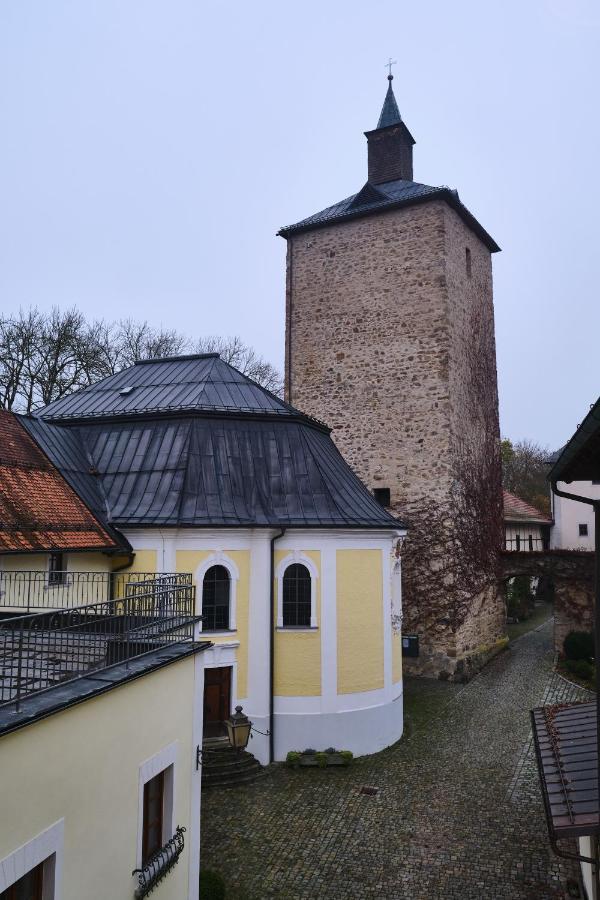Wirtshaus Im Schloss Fuersteneck Fursteneck Exterior photo